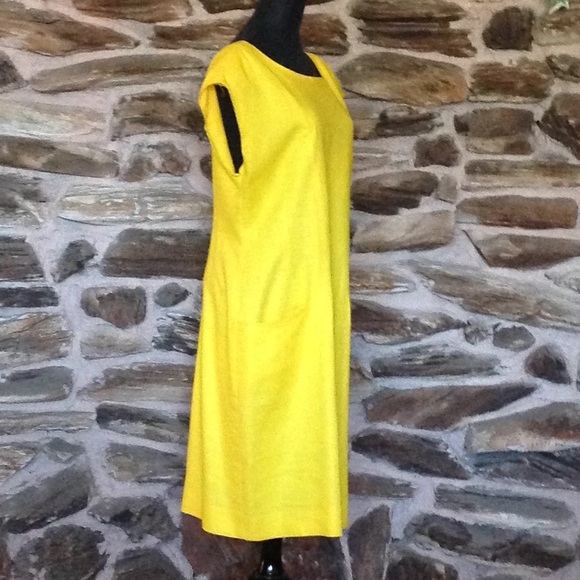 Mello yellow! With black buttons down the back - Picture 3 of 4